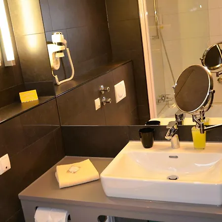 Stay2munich & Serviced Lejlighedshotel Brunnthal
