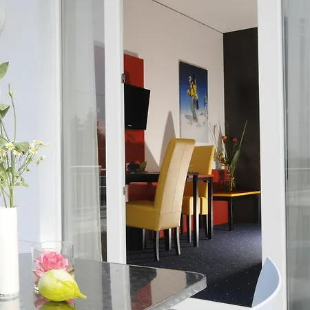 Apart-hotel Stay2munich & Serviced 3*