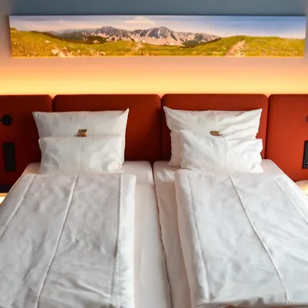 Aparthotel Stay2munich & Serviced 3*